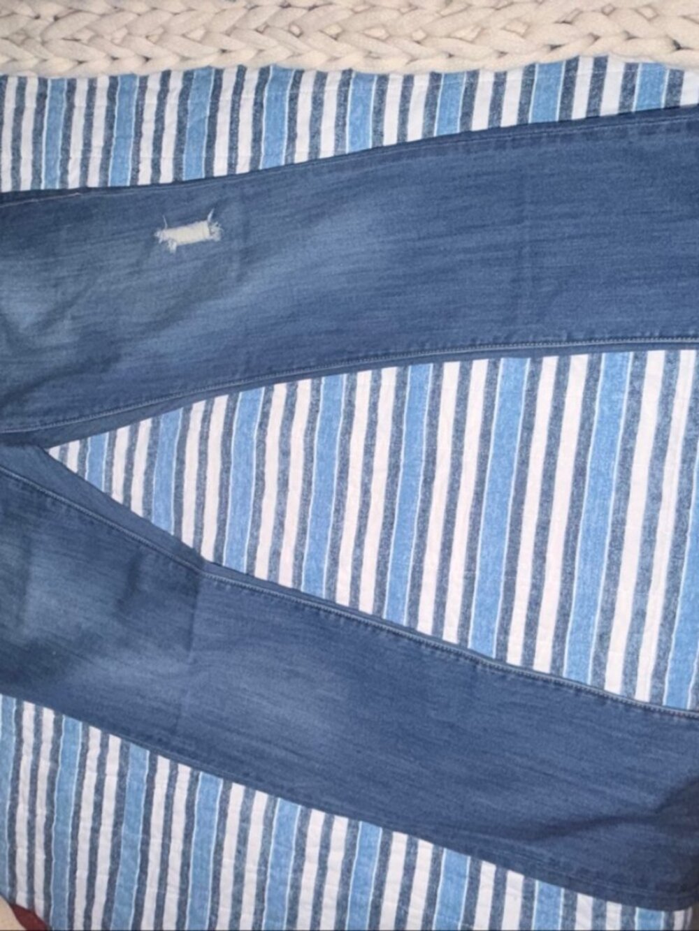 Cabi Slim Boyfriend Jeans Dark Wash Size 4